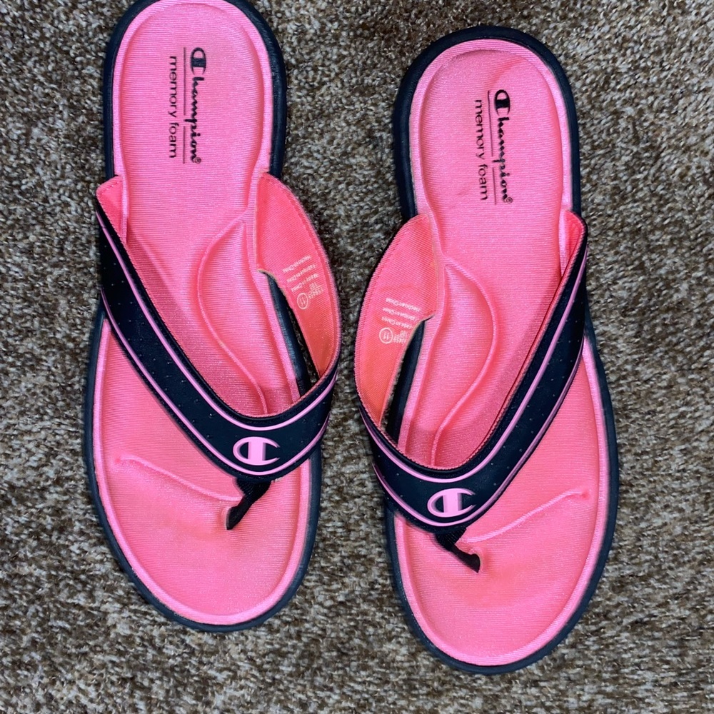 Pink champion memory foam flip-flops
